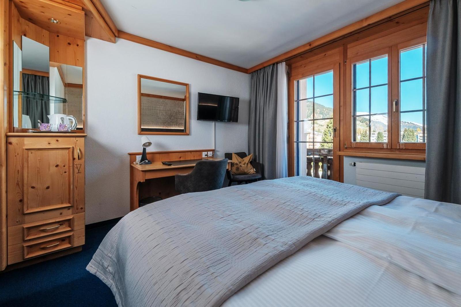 Hotel Buenda דאבוס מראה חיצוני תמונה