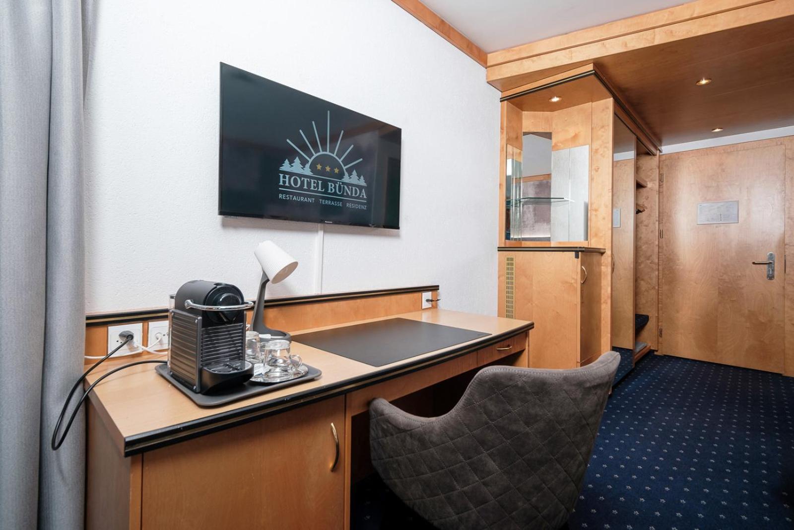 Hotel Buenda דאבוס מראה חיצוני תמונה