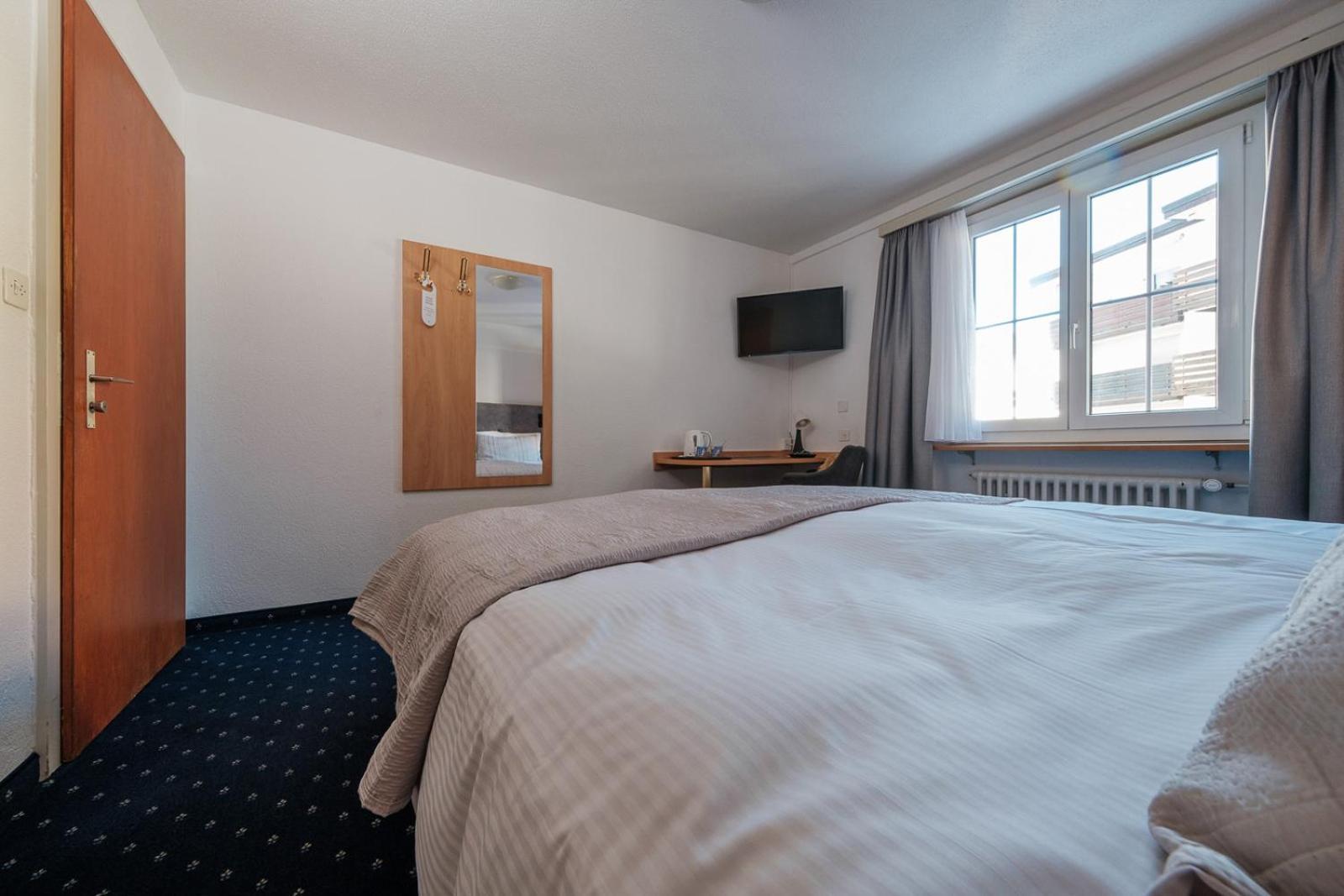 Hotel Buenda דאבוס מראה חיצוני תמונה